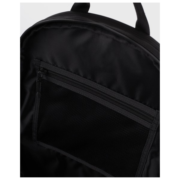 Sandqvist - Stream Zipper Backpack 23 - Päiväreppu