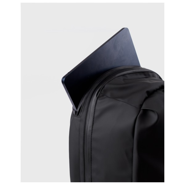 Sandqvist - Stream Zipper Backpack 23 - Päiväreppu
