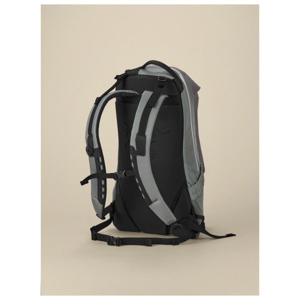 Arc'teryx - Arro 22 - Daypack