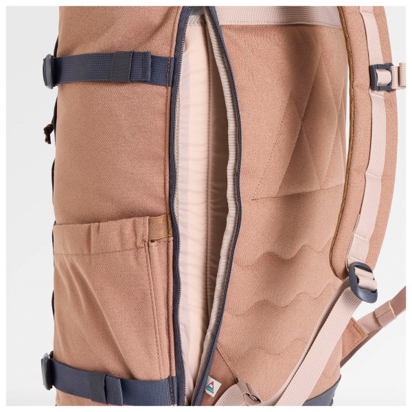 Passenger - Vantage 30 - Daypack