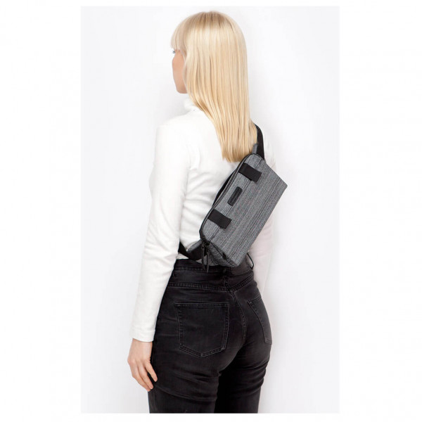 Ucon Acrobatics - Stratum Luca 2 - Heuptas