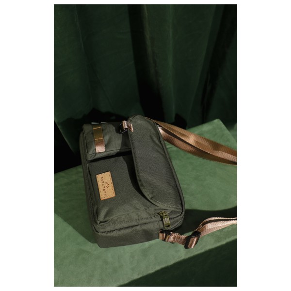 Doughnut - Mission Lite Reborn Series Crossbody Bag - Schoudertas