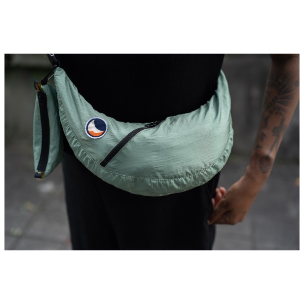 Ticket to the Moon - Sling Bag Basic - Umhängetasche