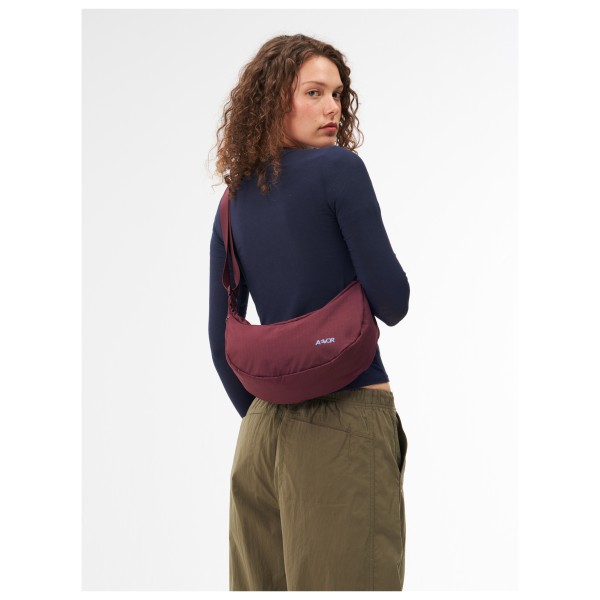 AEVOR - Sling Bag Small - Bandolera
