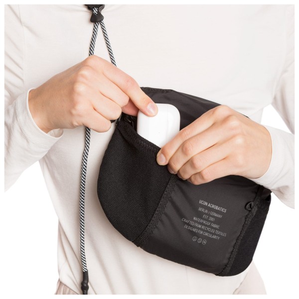 Ucon Acrobatics - Air Jona Large - Shoulder bag