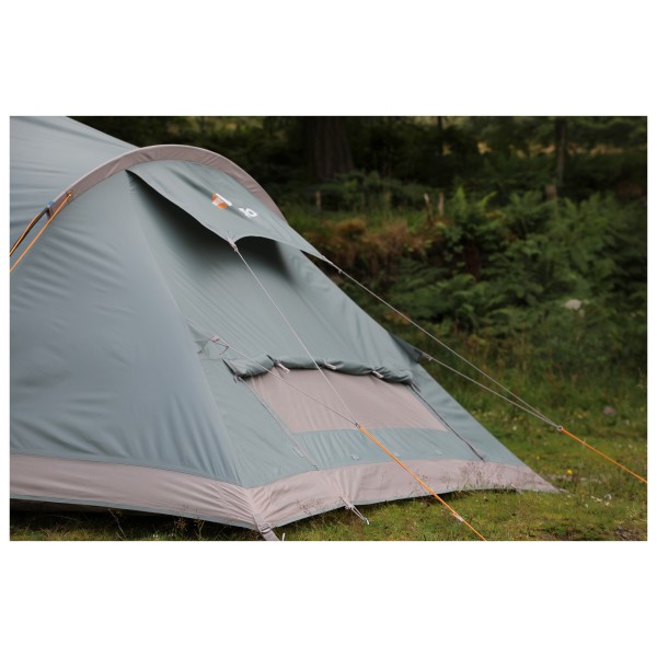 Vango - Tiree 350 - 3-person tent