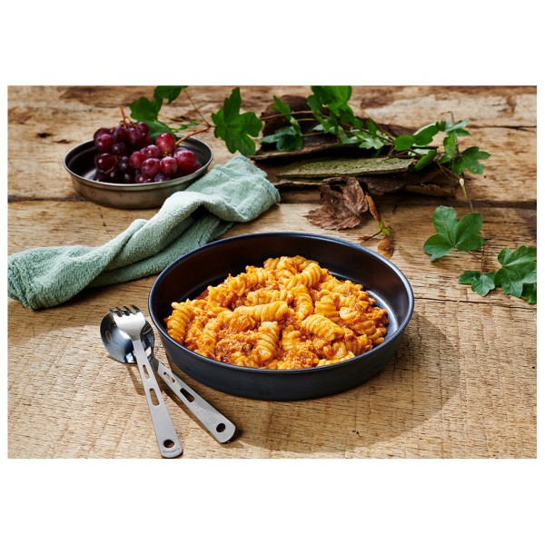 Trek'n Eat - Pasta mit Hühnchenbolognese u. Käse