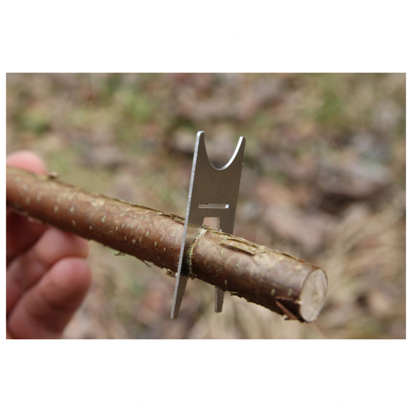 Bushcraft Essentials - Joe Vogel's Survivalkarte - Multiverktyg