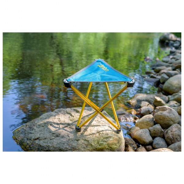 Uquip - Trinity - Retkituoli