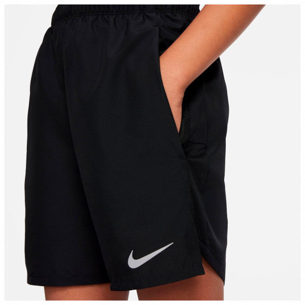 Nike - Challenger Big Kids' (Boys') Training Shorts - Pantalones cortos de running