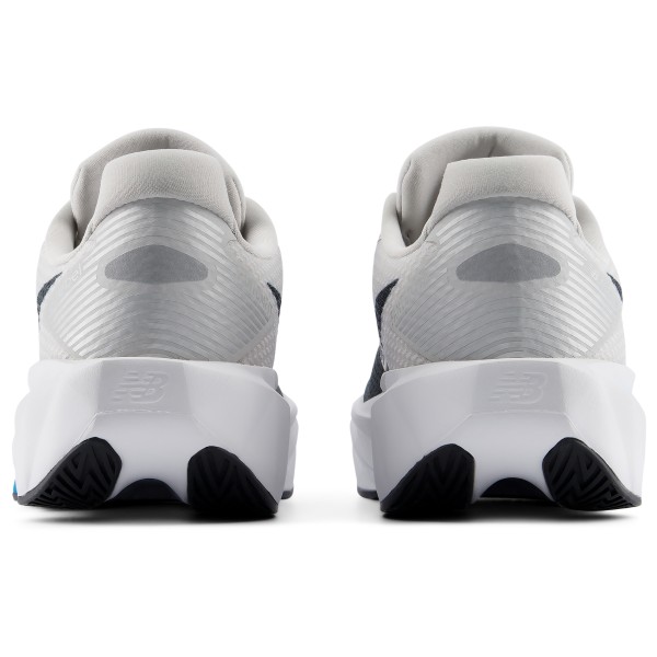 New Balance - Kid's FC Rebel - Running shoes