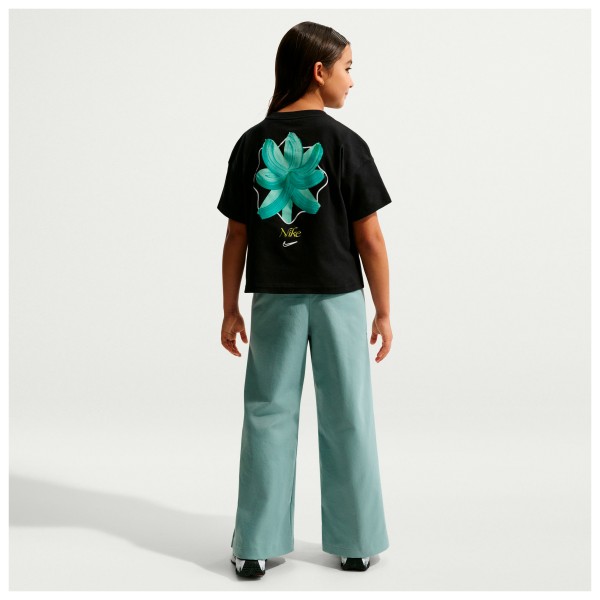 Nike - Girl's NSW Tee OC Boxy Flower - Camiseta de manga corta
