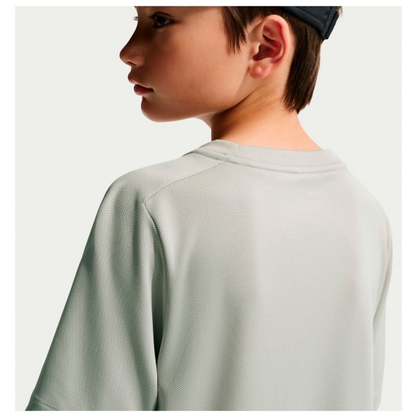 Nike - Boy's Multi Big Kids Dri-Fit S/S Training Top - Sport shirt