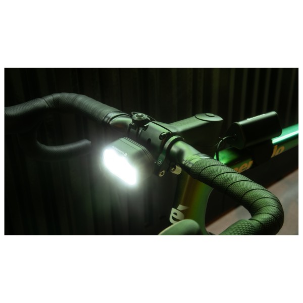 Supernova - B54 Pro Akku-Scheinwerfer Set - Luz de bicicleta