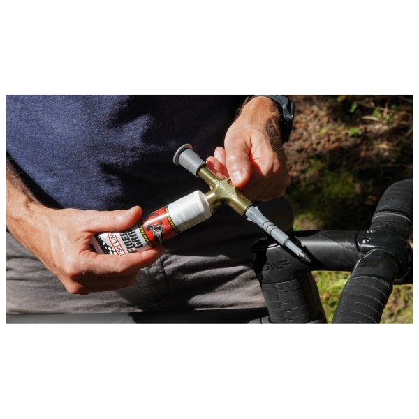 Finish Line - Karbon Montage-Gel Dose - Pasta de montaje