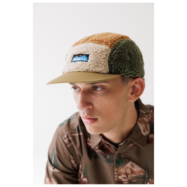 KAVU - Fur Ball Camp - Gorra
