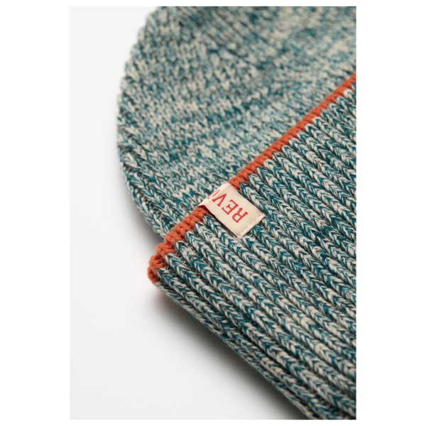 Revolution - Beanie with Big Fold Up - Hue