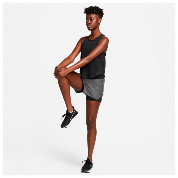Nike - Women's Dri-FIT ADV Run Division - Løbeshirt