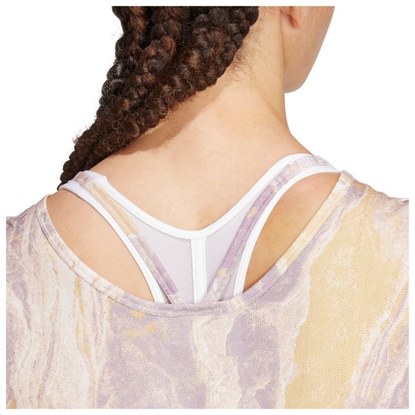 adidas - Women's Own The Run Move For The Planet Tee - Loopshirt
