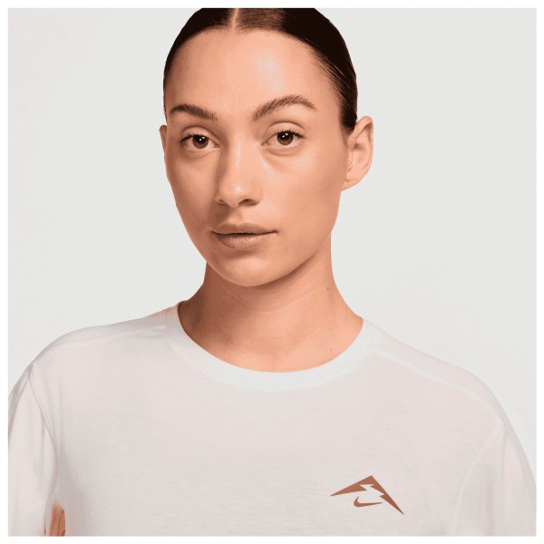 Nike - Women's Trail Dri-Fit UV Running Shirt - Loopshirt