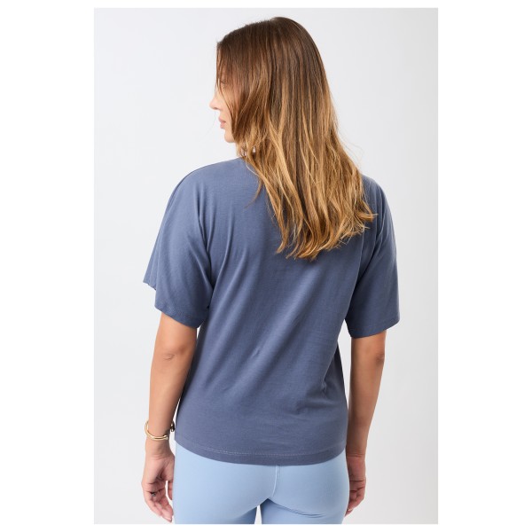 Mandala - Women's Butterfly T-Shirt - T-paidat