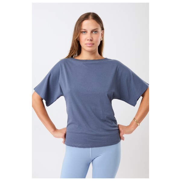 Mandala - Women's Butterfly T-Shirt - T-paidat