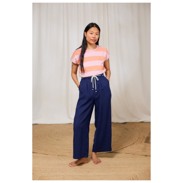 TWOTHIRDS - Women's Santadria - T-shirt