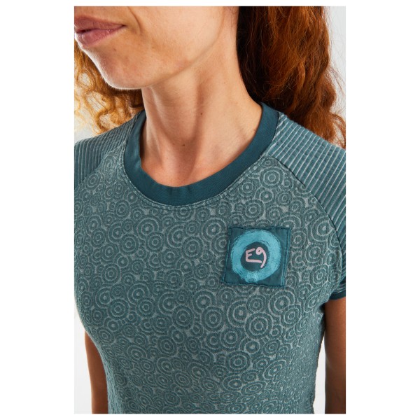 E9 - Women's Audrey - T-Shirt