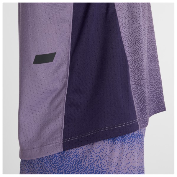 New Balance - Women's Viz-Tech Run T-Shirt - Running shirt