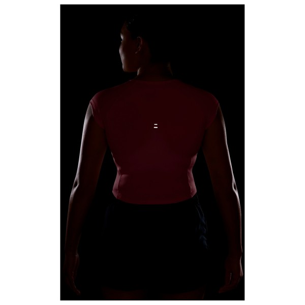 Nike - Women's Swoosh Run Dri-FIT S/S Running Top - Running shirt
