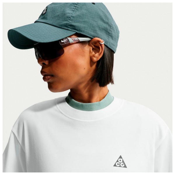 Nike - Women's ACG Dri-Fit Tee Boxy Hike LBR Reflective - Sport shirt