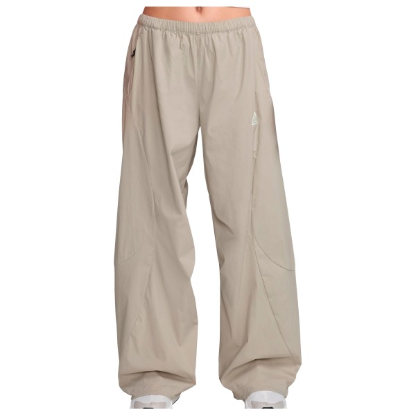Nike Women’s ACG Dri-Fit High Stakes Loose Pant Vrijetijdsbroek ii Creme