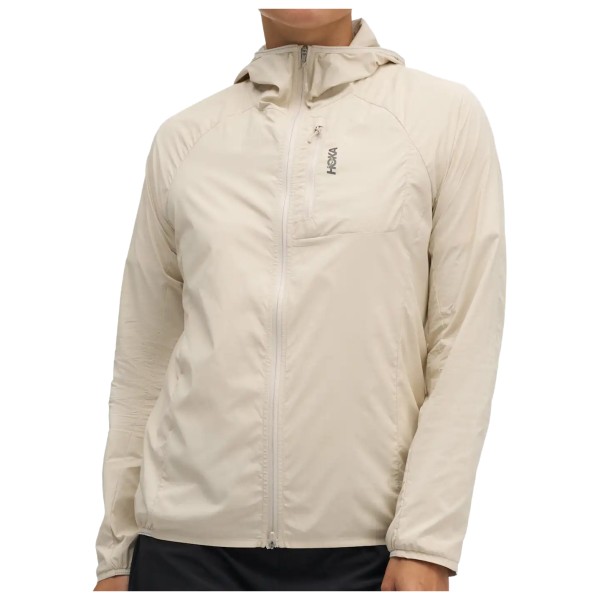 HOKA Women’s Skyflow Wind Jacket Hardloopjack Beige