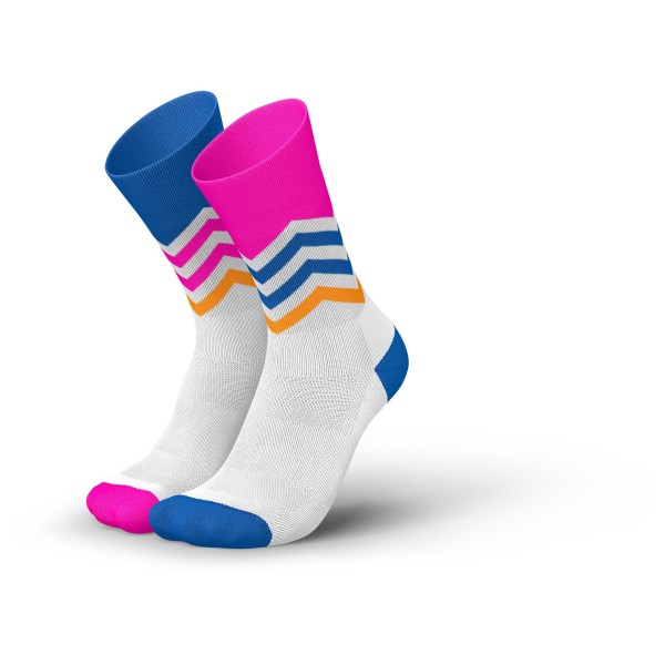INCYLENCE Running Volts Laufsocken (Gr 47-50 |weiß)