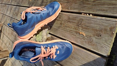 Bild 1 von Kirsten zu Altra - Women's Lone Peak 8 - Trailrunningschuhe