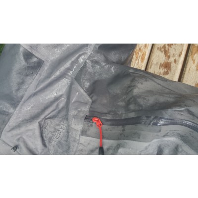 Imagen 1 de Lorenz sobre Arc'teryx - Beta LT Hybrid Jacket - Chaqueta impermeable