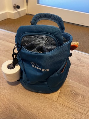 Image 1 from Oscar of DMM - Edge Boulder Chalk Bag - Chalk bag