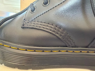 Foto 1 van Martina bij Dr. Martens - Brookline Chukka - Hoge schoenen