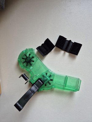 Tuotetta Finish Line - Kettenreinigungsgerät koskeva kuva 1 k&auml;ytt&auml;j&auml;lt&auml; Georg