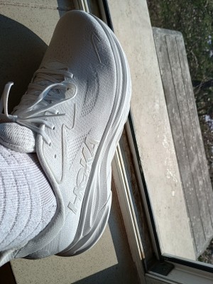 Image 5 from Octav of HOKA - Clifton 10 - Running shoes