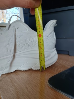 Image 10 from Octav of HOKA - Clifton 10 - Running shoes