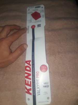 Imagen 3 de Stefan sobre Kenda - Valkyrie Pro 28'' (28-622) Foldable - Neumático de bicicleta