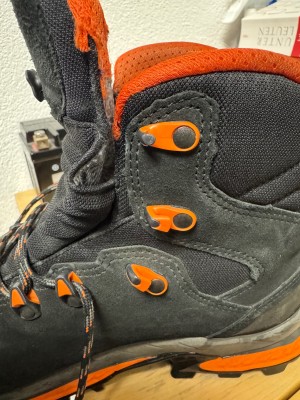 Bild 1 von Sonja zu Lowa - Corvara GTX Mid - Wanderschuhe