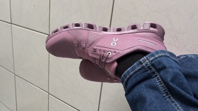 Bild 1 von Nicole zu On - Women's Cloud 5 - Sneaker
