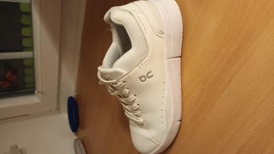 Bild 1 av Marianne till On - Women's The Roger Advantage - Sneakers