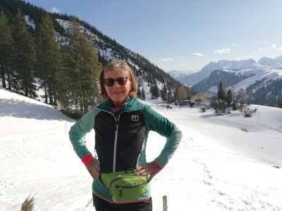 Foto 1 van Rita bij Ortovox - Women's Col Becchei Jacket - Softshelljack