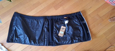 Bild 2 von Anouk zu Ortovox - Women's Swisswool Piz Boè Skirt - Kunstfaserjupe