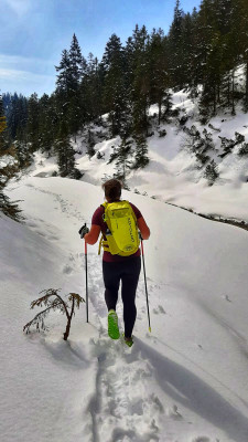 Image 1 from Mona of Ortovox - Women's Traverse 18 S - Walking backpack