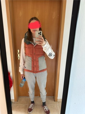 Image 1 from Tatjana of Patagonia - Women's Bivy Hooded Vest - Down vest