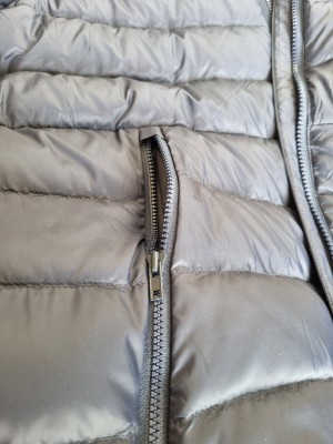 Imagen 2 de Arwin sobre Stoic - TarfalaSt. Down Hoody B-Ware - Chaqueta de plumas